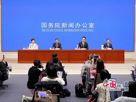 突出做好7方面重点工作！涉及消费、投资、就业和民企，国家发改委重磅发声(实录全文