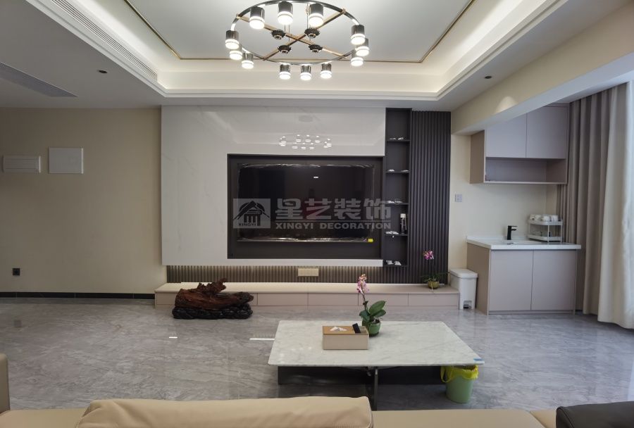 贺州280平复式楼带空中花园实景(图3)