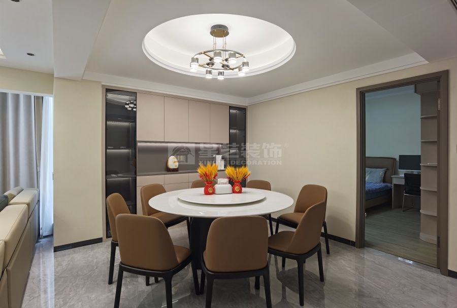 贺州280平复式楼带空中花园实景(图5)