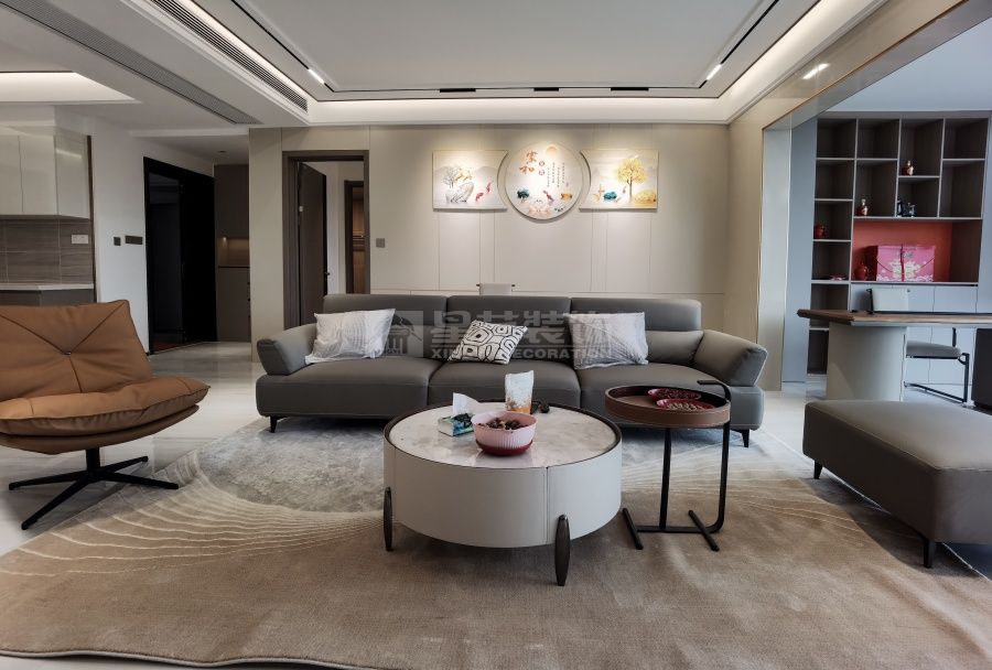 碧桂园200平精装翻新现代简约实景(图3)