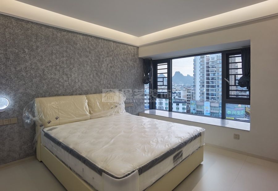 贺州彰泰新旺角四房现代风实景(图17)